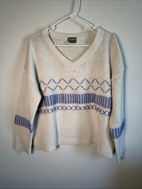 ARULA Cream V-Neck Sweater with periwinkle Stripes